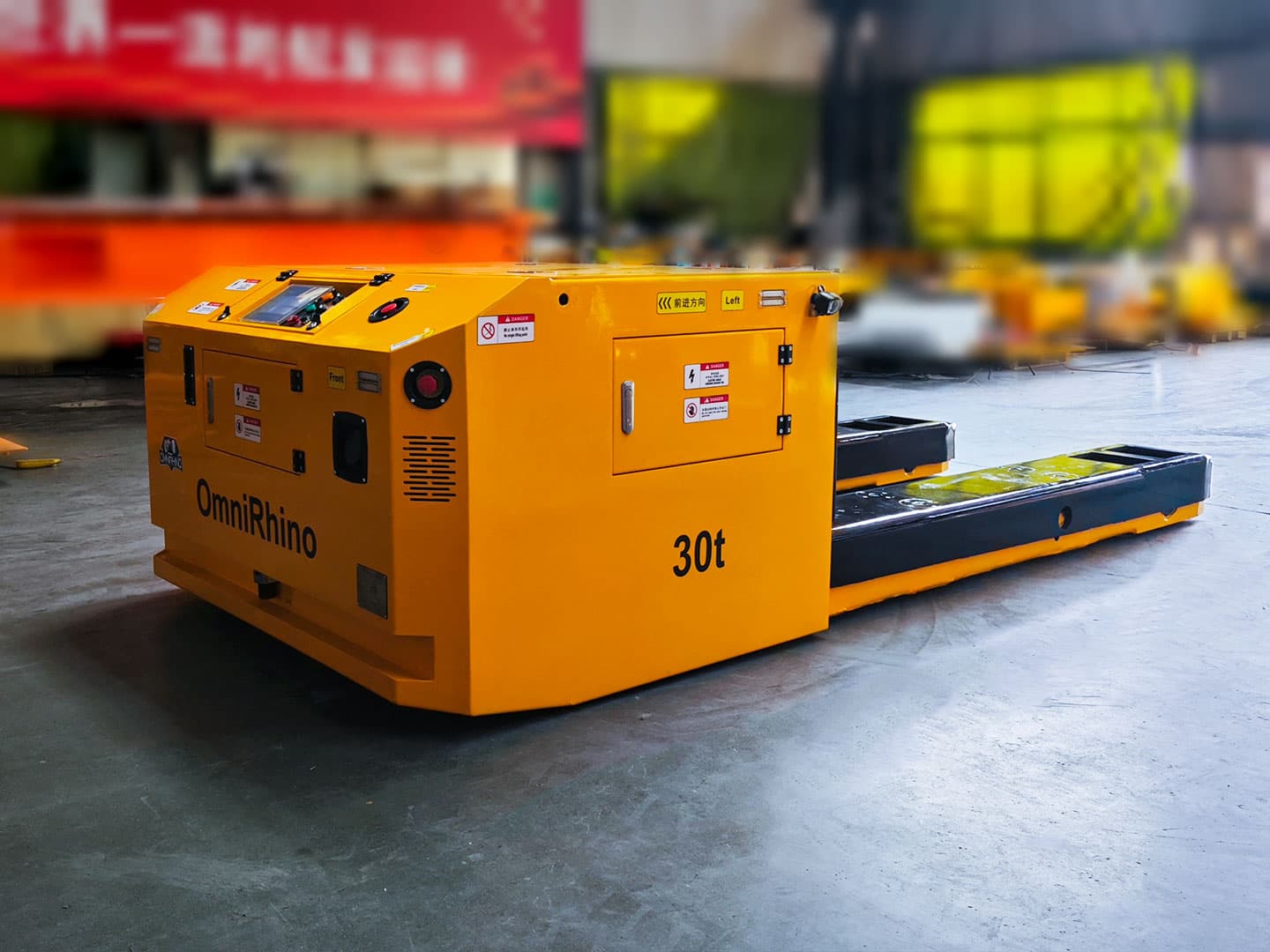 30t重型电动搬运叉车应用于物料转运-2